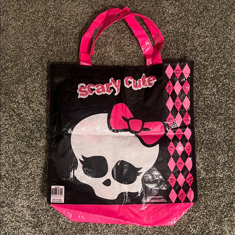 Monster High Pink & Black Argyle Tote – “Scary Cute” Skull Design (2012 Mattel)